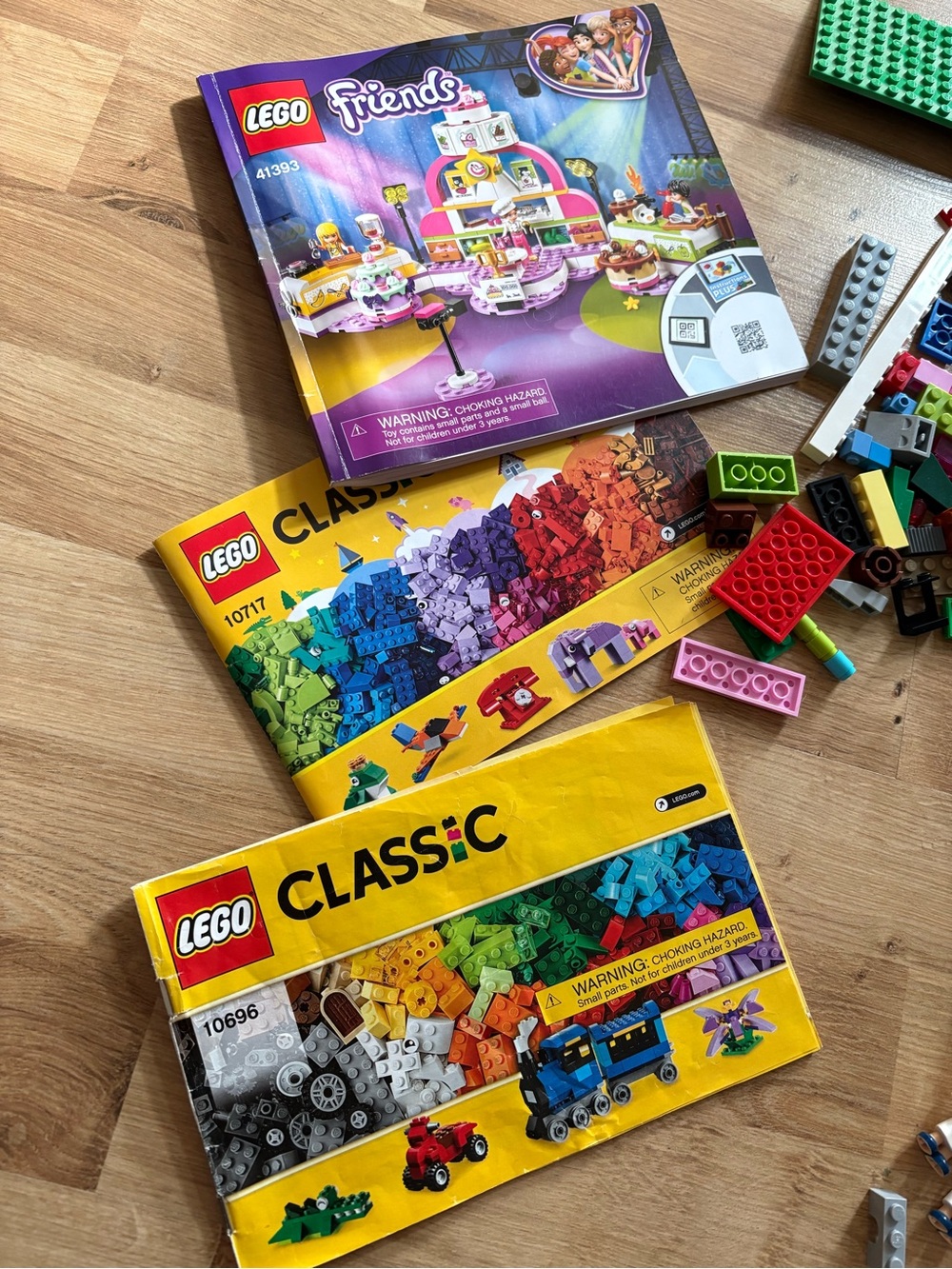 Over 500 Pieces of Lego